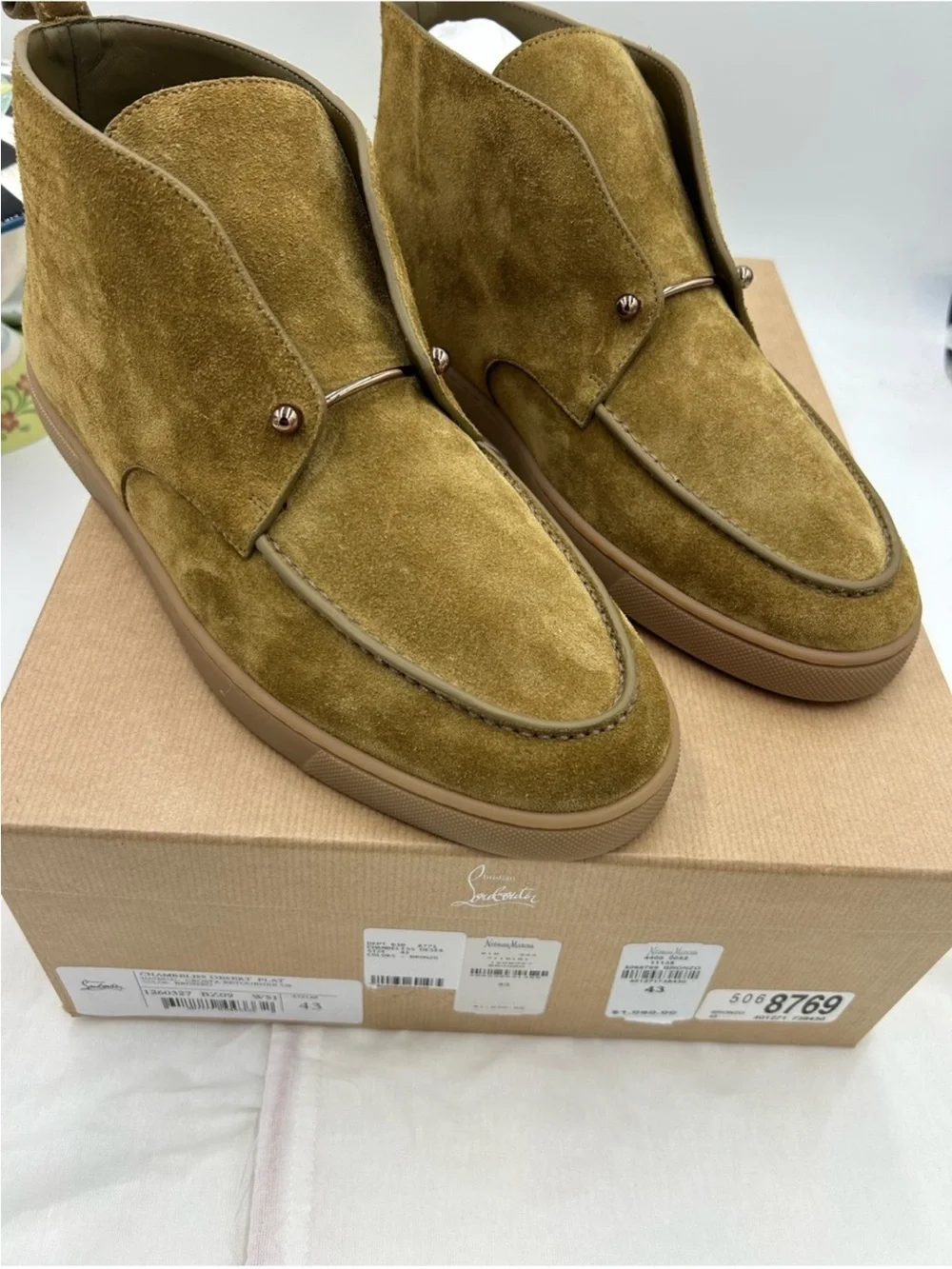 Men’s Christian Louboutin CHAMBELISS desert suede boots size 43 made in Italy